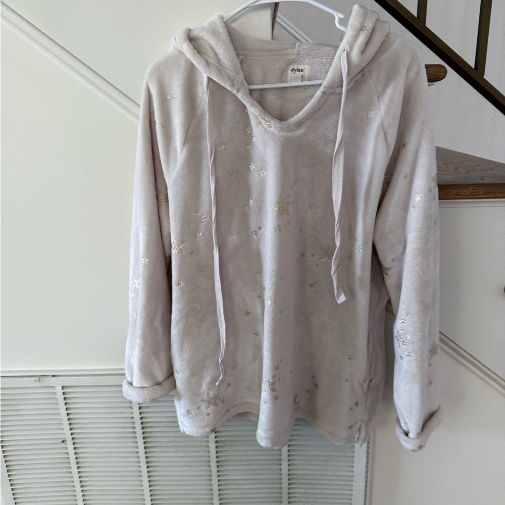 dylan Cream Hooded V-Neck Sweater